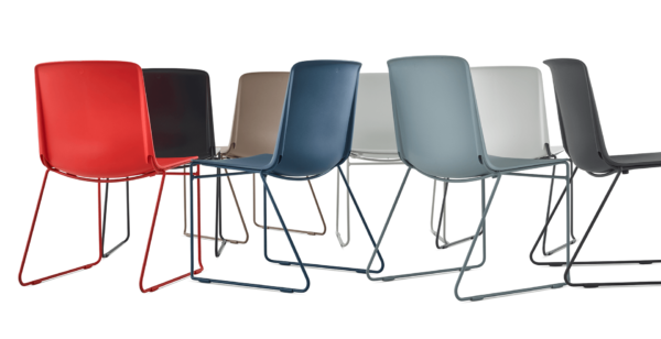 set of pronta stacking chairs