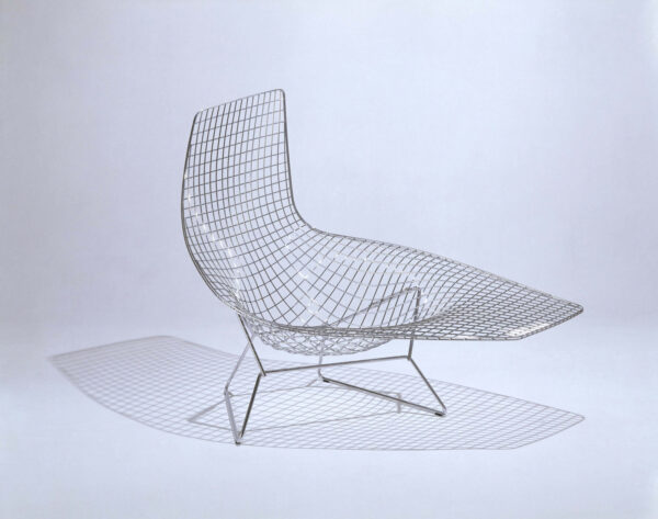 bertoia chaise chair wired
