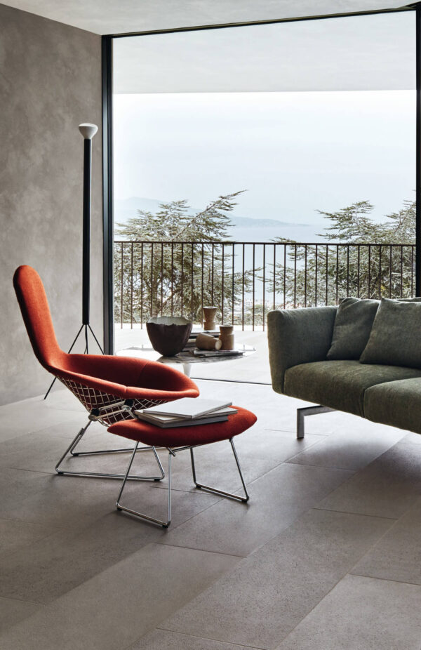 Betoia Bird Chair at a luxury home