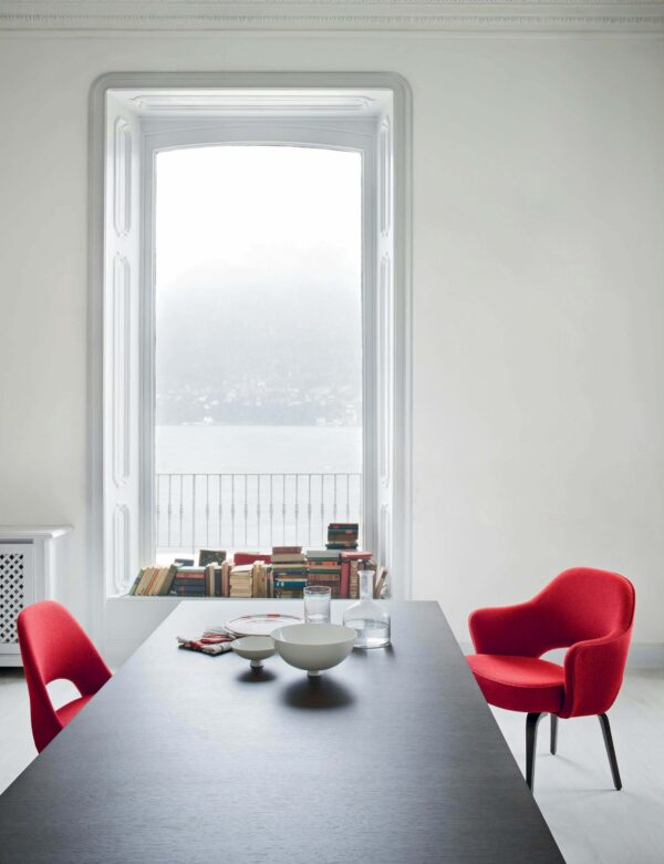 Florence Knoll Dining Table in a white room
