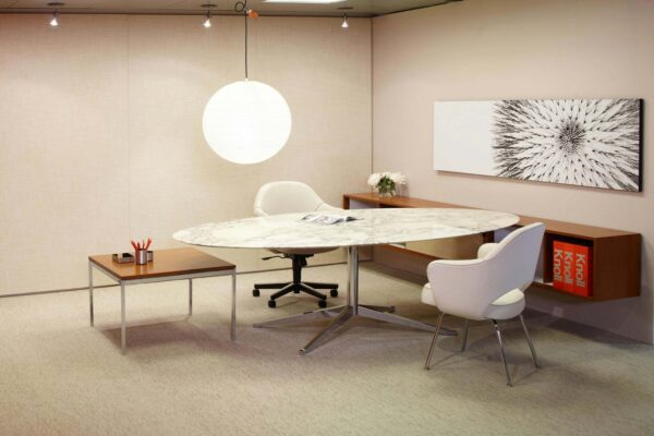 Florence Knoll Table Desk in an office