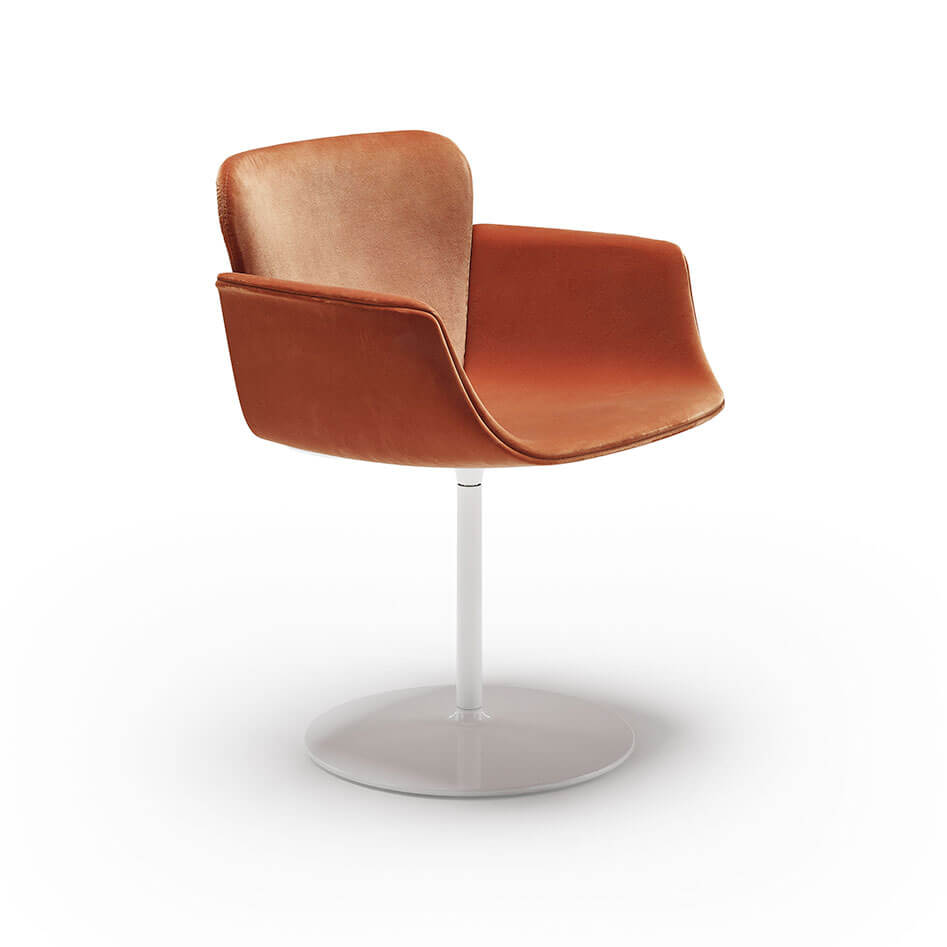 kn06 side armchair in leather